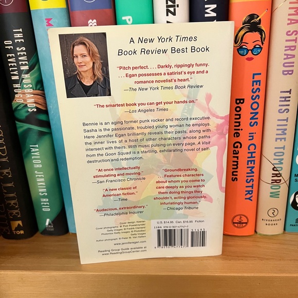 4/$25 A Visit From the Goon Squad by Jennifer Egan - Picture 3 of 3